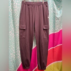 Vuori woman boyfriend cargo sweatpants